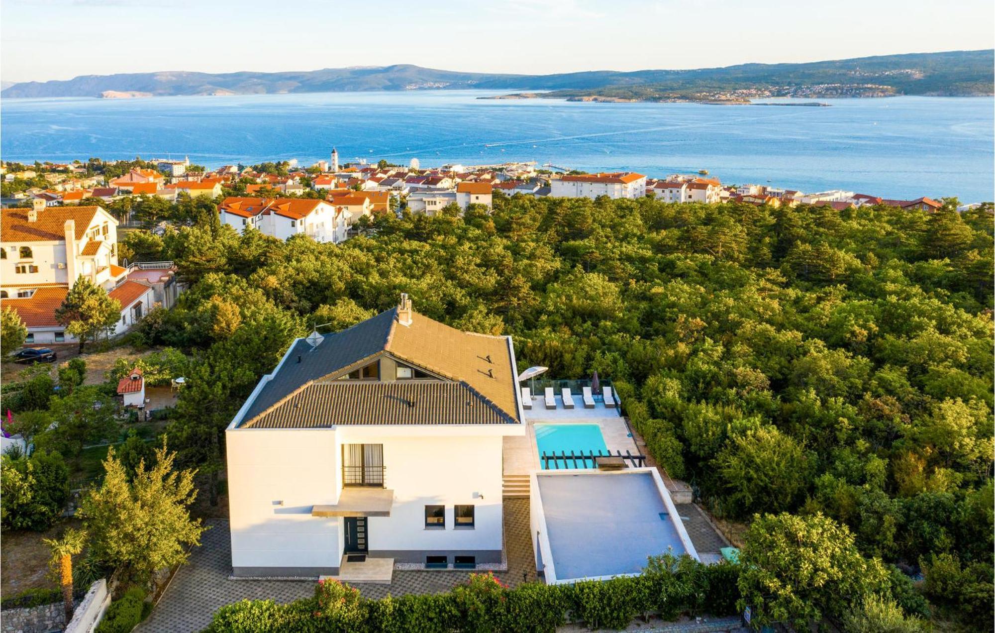 Nice Home In Crikvenica With Sauna Exterior photo