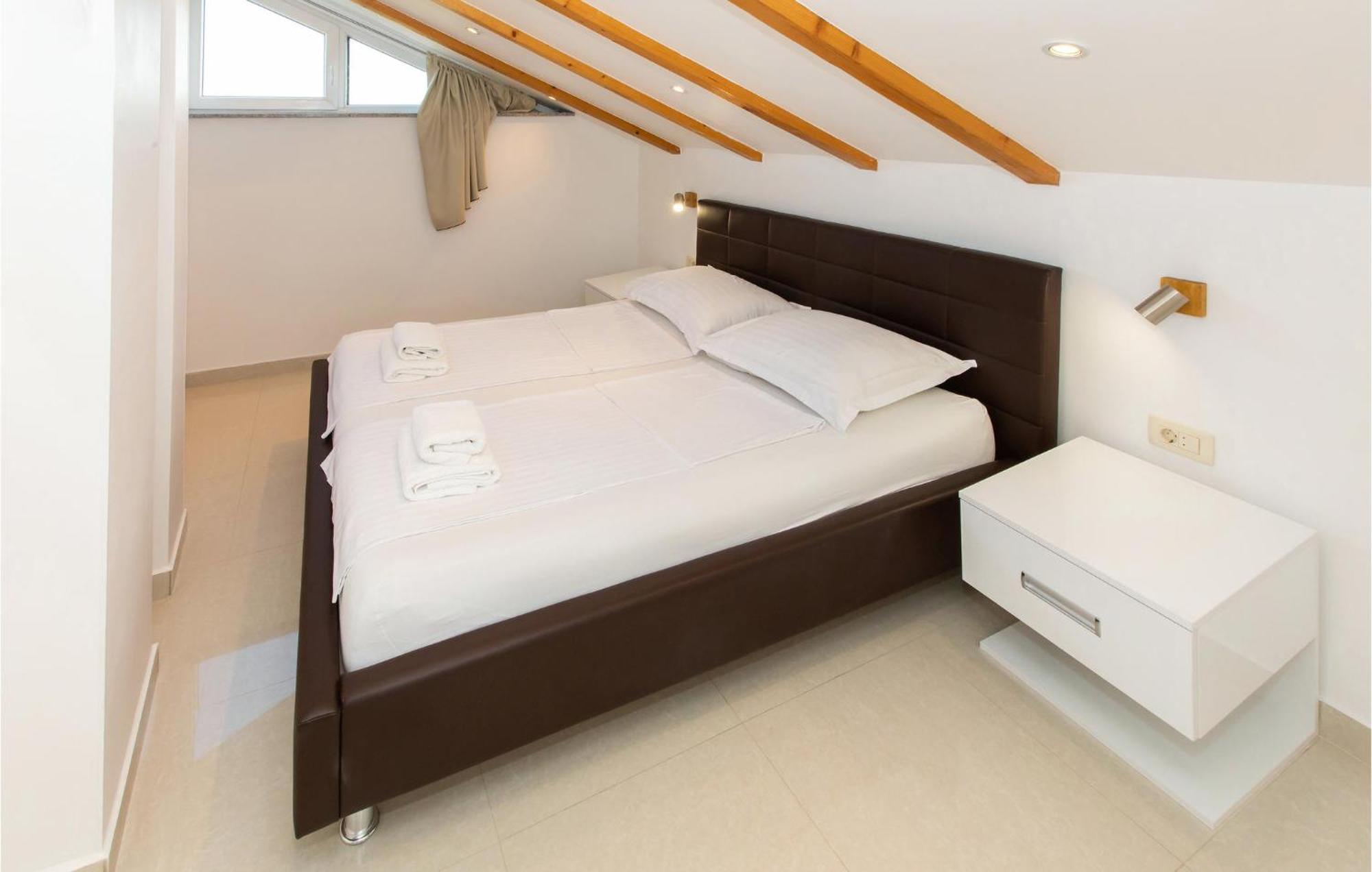 Nice Home In Crikvenica With Sauna Exterior photo
