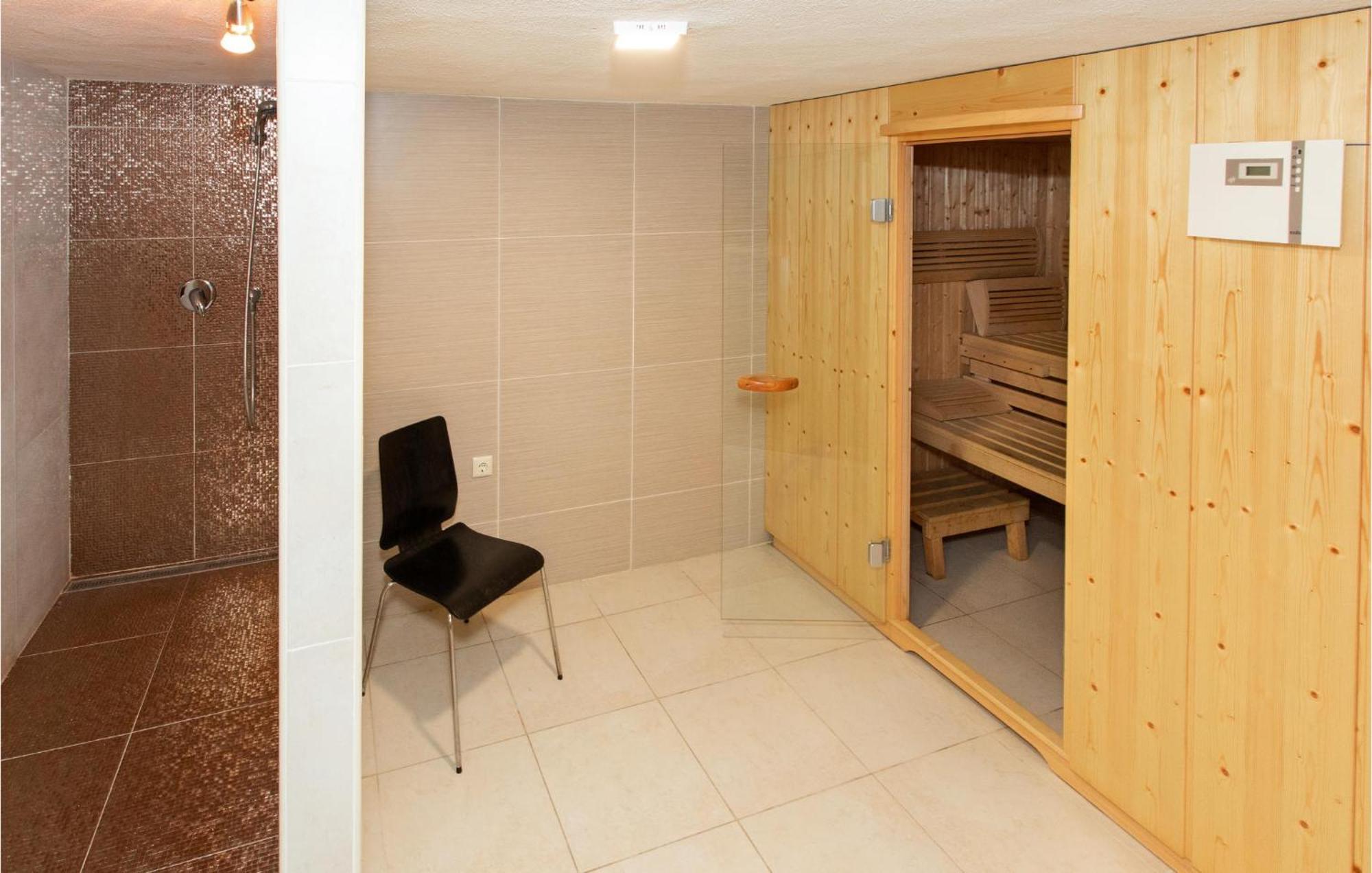 Nice Home In Crikvenica With Sauna Exterior photo